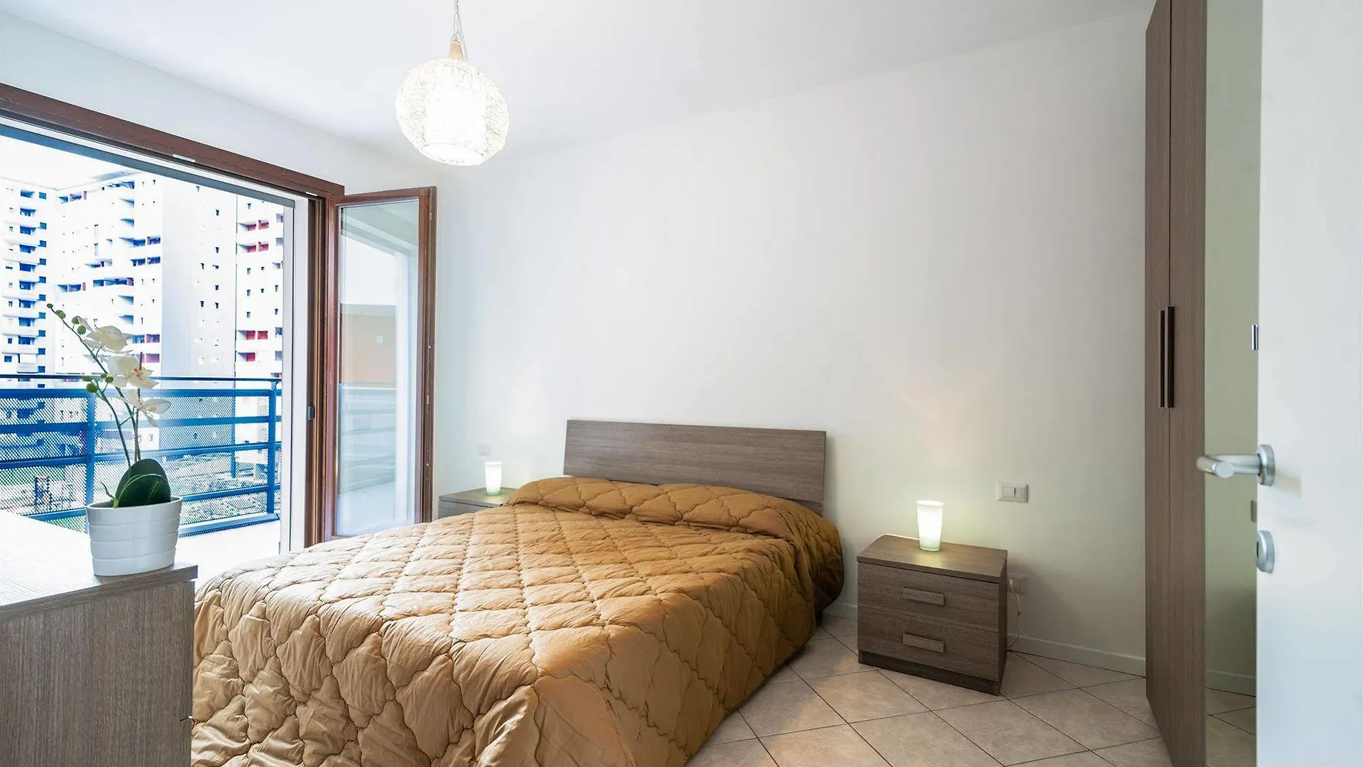 ** Hotel apartamentowy Residence Milano Bicocca Włochy